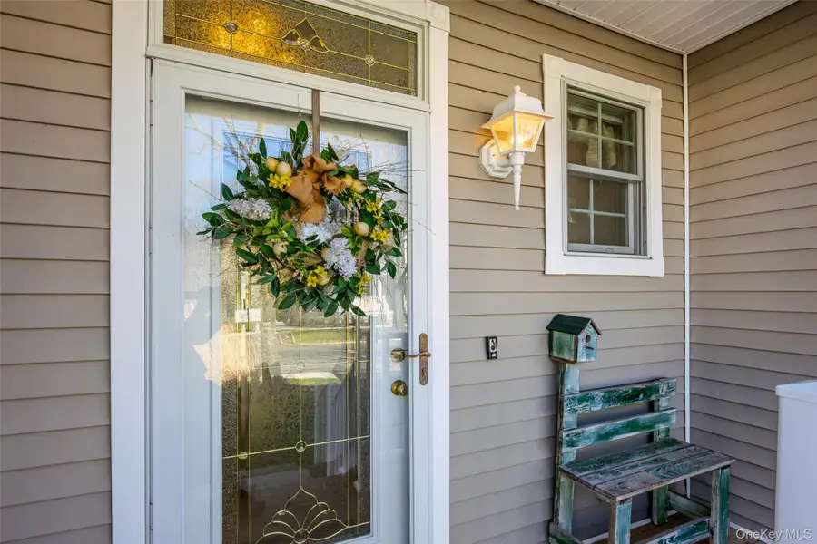 86 Brianna Drive, East Setauket, NY 11733 - #3