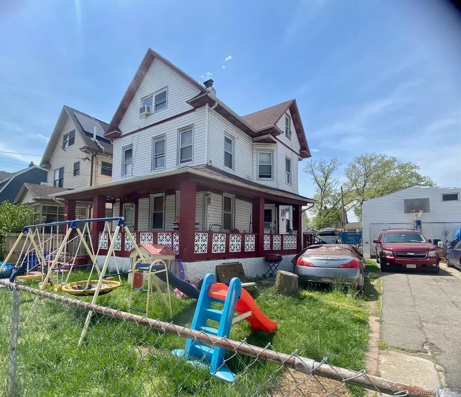 105-44 133rd Street, South Richmond Hill, NY 11419 - #2