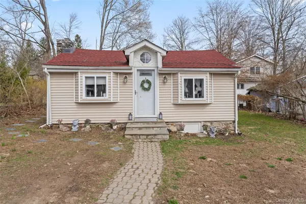 32 Forest Lane, Yorktown Heights, NY 10598