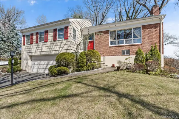 18 Devon Road, Bronxville, NY 10708