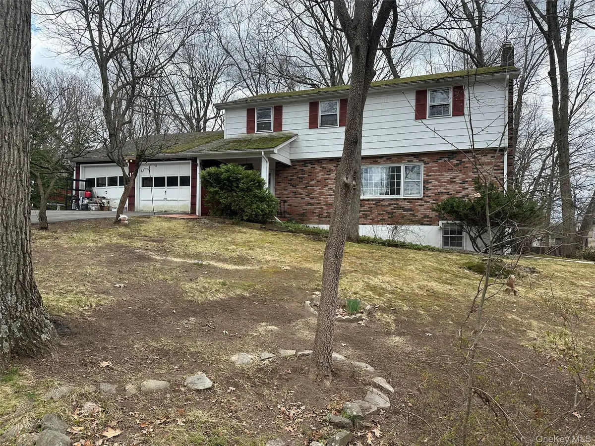 13 Ashwood Terrace, Newburgh, NY 12550 - #1