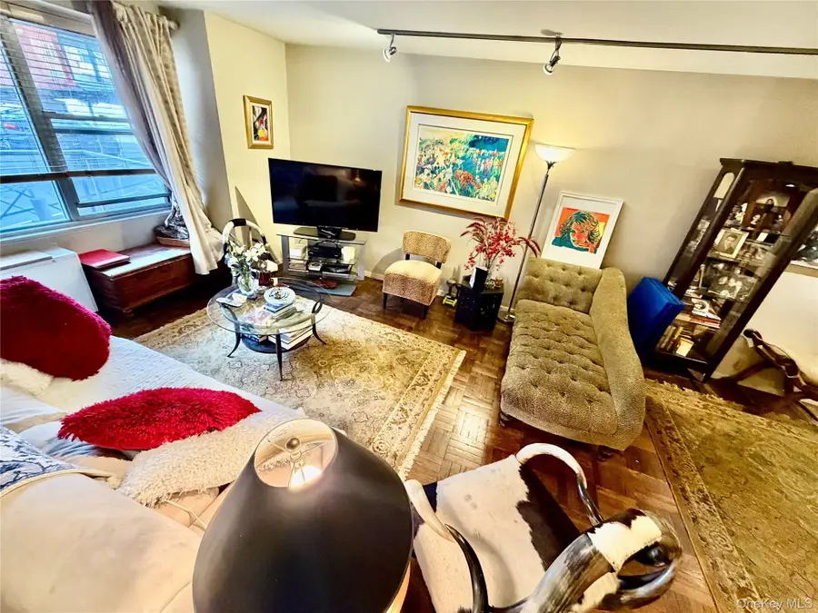 2500 Johson Avenue #2M, Bronx, NY 10463 - #2