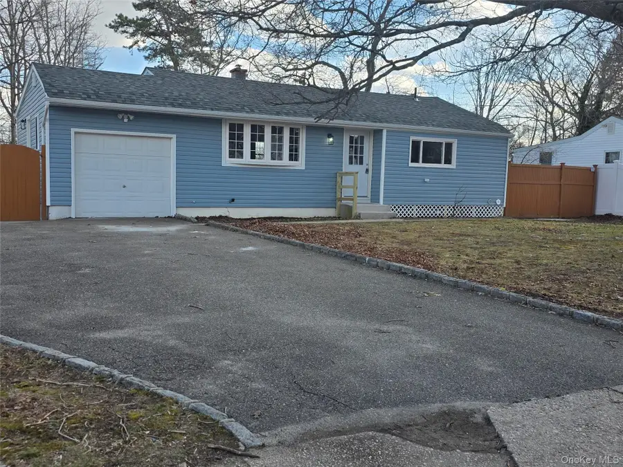 340 Half Mile Road, Central Islip, NY 11722 - #2