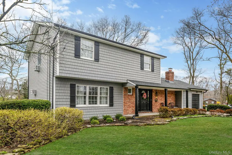 3 Meroke Lane, Rocky Point, NY 11778 - #2