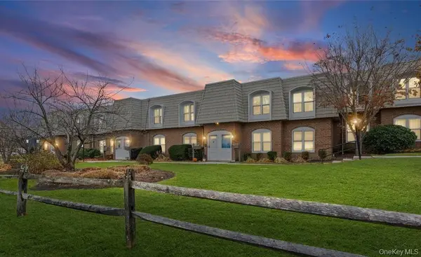 175 Main Avenue #149, Wheatley Heights, NY 11798