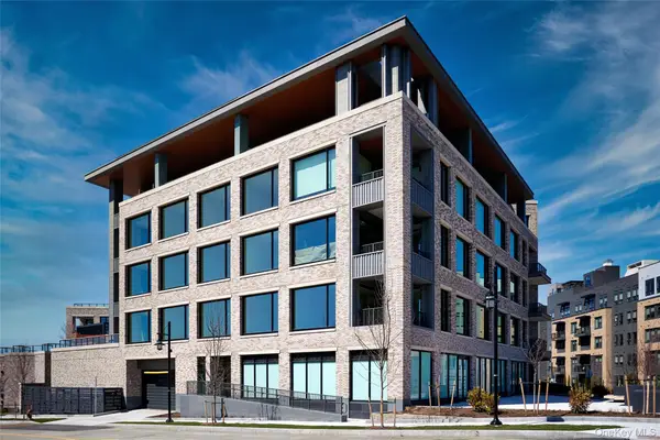 4 Lighthouse Landing #424, Sleepy Hollow, NY 10591