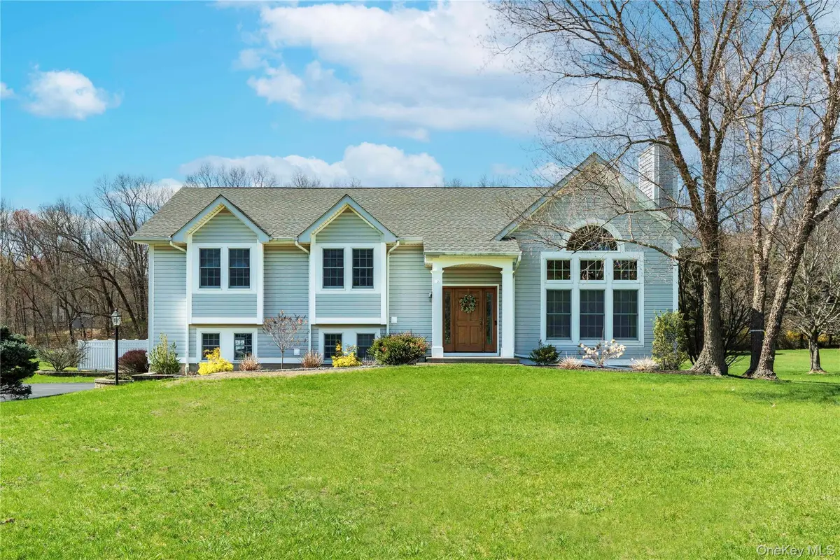 30 Huckleberry Lane, Hopewell Junction, NY 12533 - #1