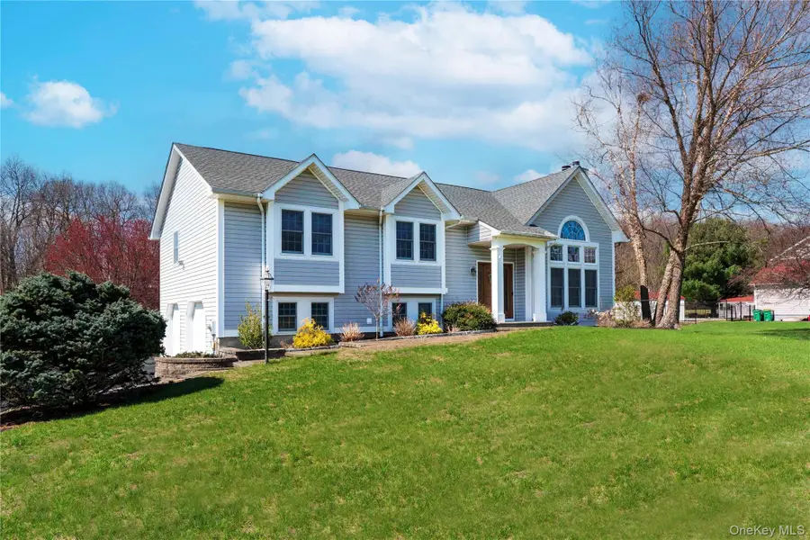 30 Huckleberry Lane, Hopewell Junction, NY 12533 - #2