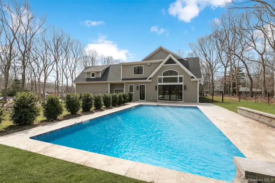 1355 Little Peconic Bay Road, Cutchogue, NY 11935 - #3