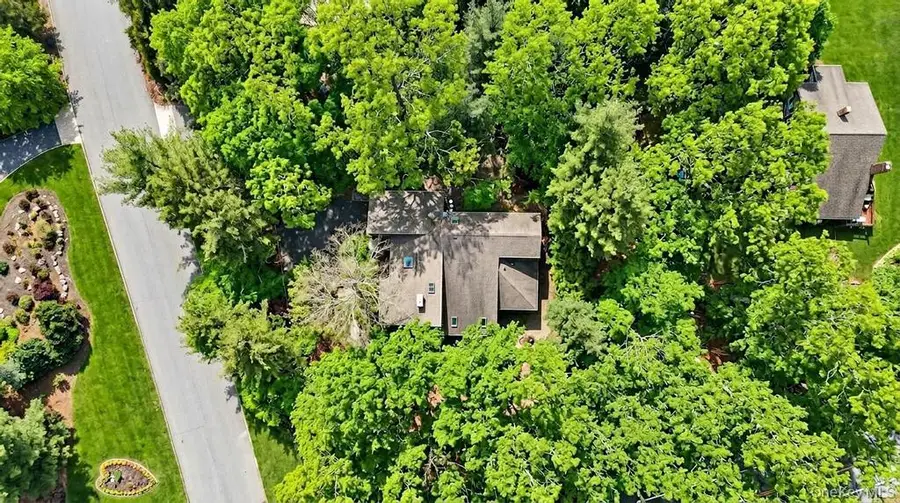 1 Audubon Gate, Miller Place, NY 11764 - #3