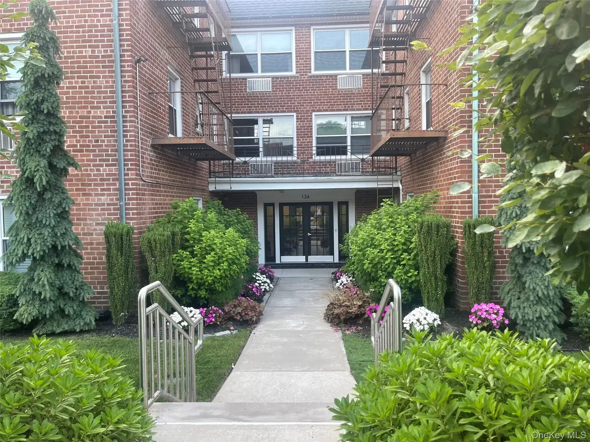 124 S Park Avenue #1-P, Rockville Centre, NY 11570 - #1