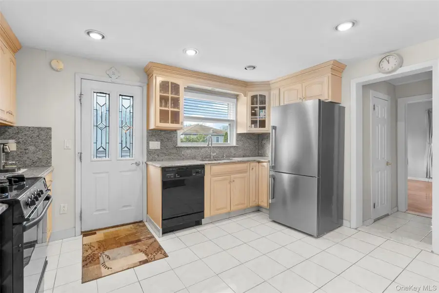 31 Elmwood Avenue, West Harrison, NY 10604 - #3