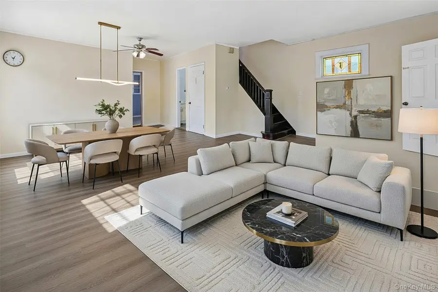 96 Colonial Road, Floral Park, NY 11001 - #3