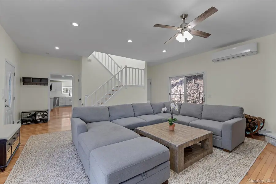 147 Waterside Avenue, Northport, NY 11768 - #3