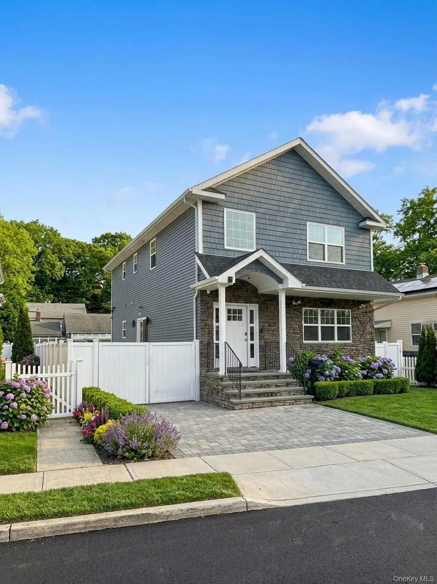 599 Park Avenue, West Hempstead, NY 11552 - #1