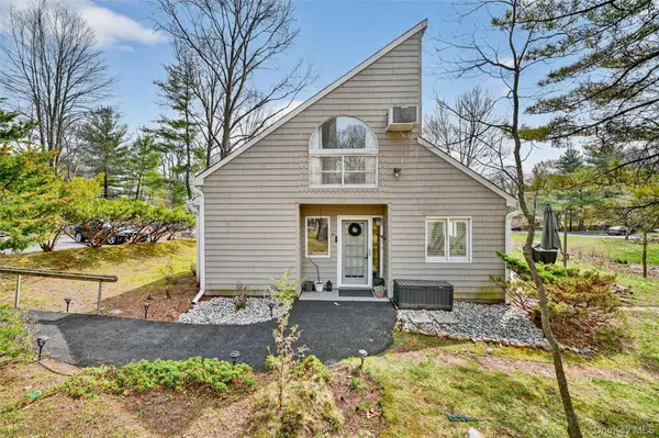 51 Hickory Hill Lane, Tappan, NY 10983