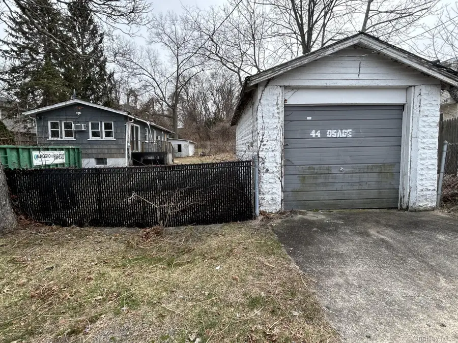 44 Osage Street, Selden, NY 11784 - #2