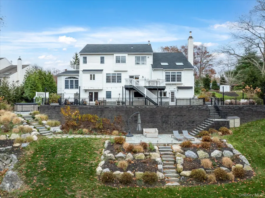 26 Hallocks Run, Somers, NY 10589 - #2