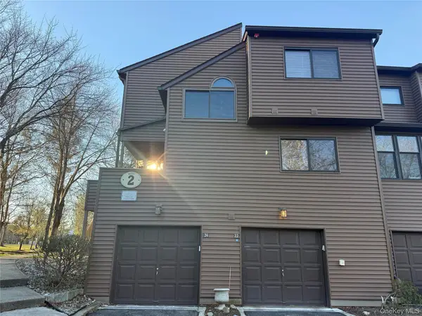 22 Tulip Court, Nanuet, NY 10954