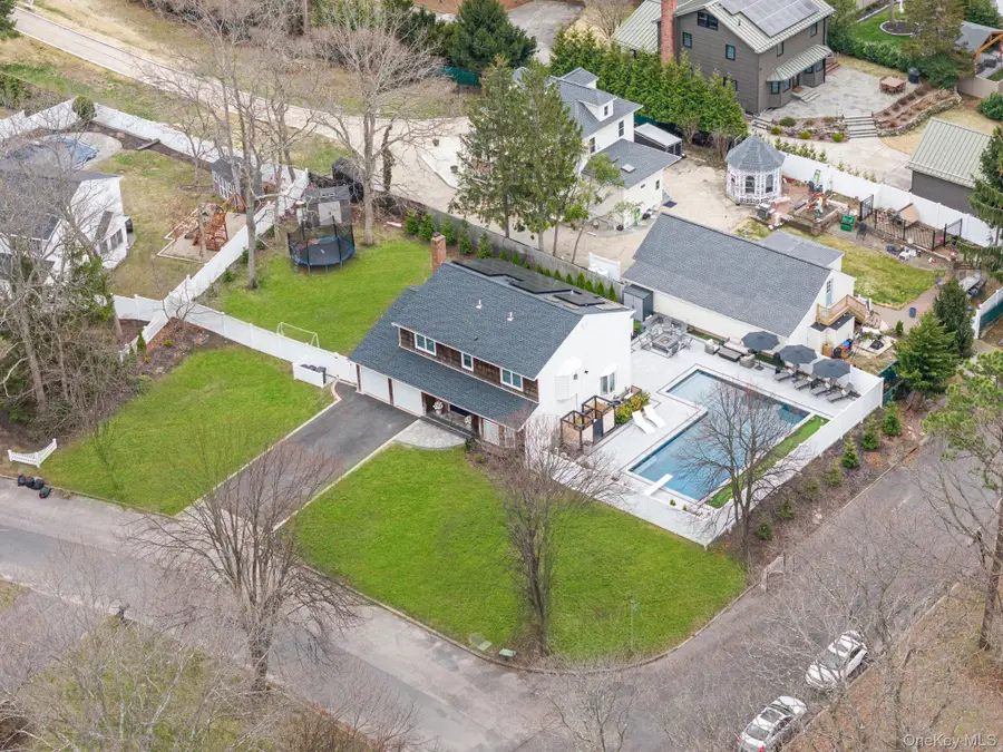 6 Crusader Lane, Nesconset, NY 11767 - #3