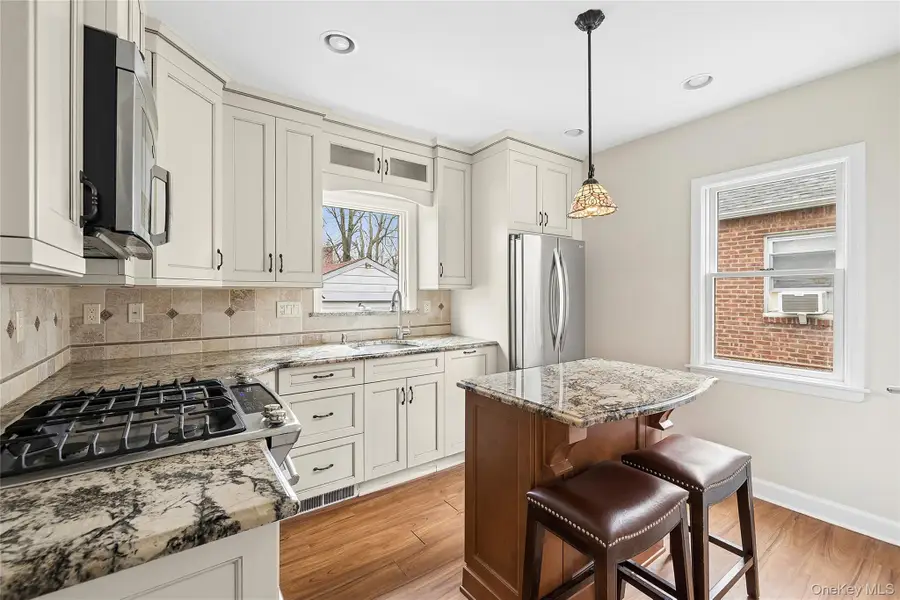 166 Commonwealth Street, Franklin Square, NY 11010 - #3