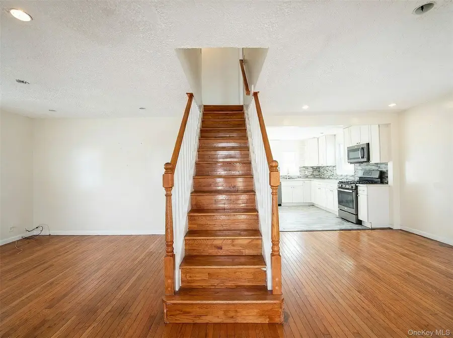 160 E Fulton Avenue, Roosevelt, NY 11575 - #3