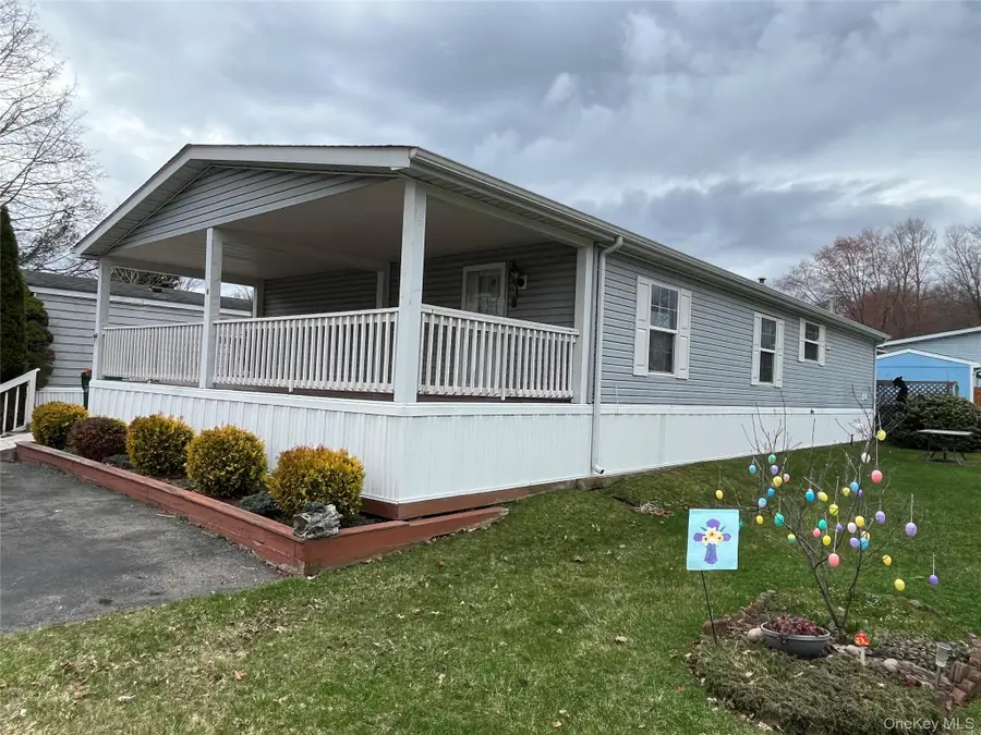 4 Scribo Lane, Wappingers Falls, NY 12590 - #2