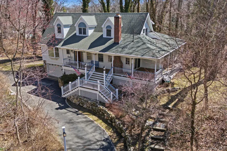 45 Eastwood Road, Miller Place, NY 11764 - #2