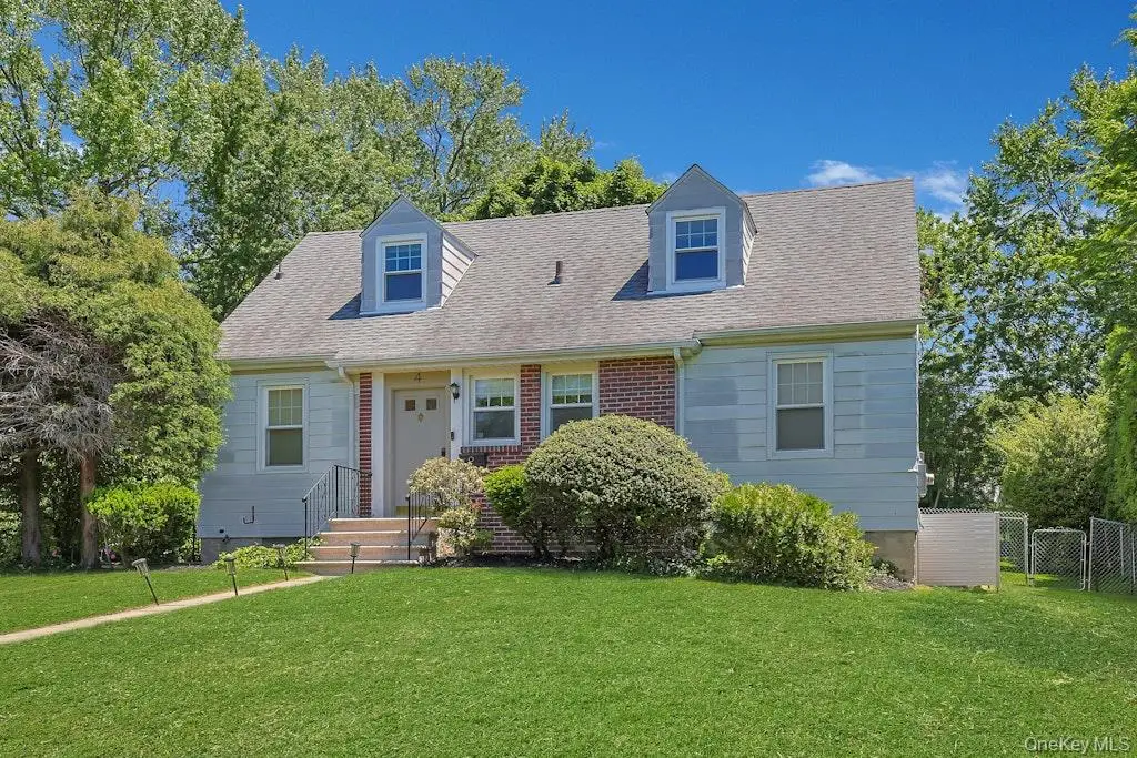 4 Calton Road, New Rochelle, NY 10804 - #1