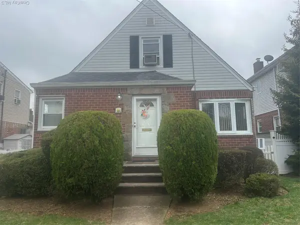 1514 Highland Avenue, New Hyde Park, NY 11040