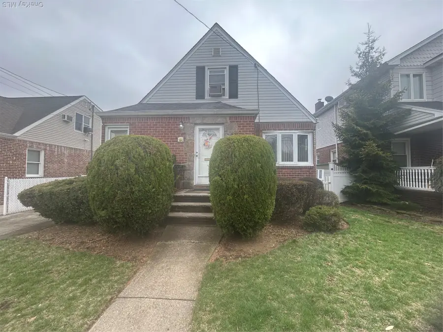 1514 Highland Avenue, New Hyde Park, NY 11040 - #2