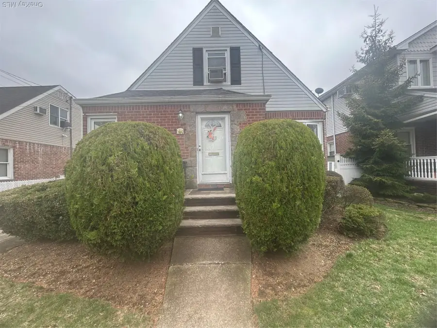 1514 Highland Avenue, New Hyde Park, NY 11040 - #3