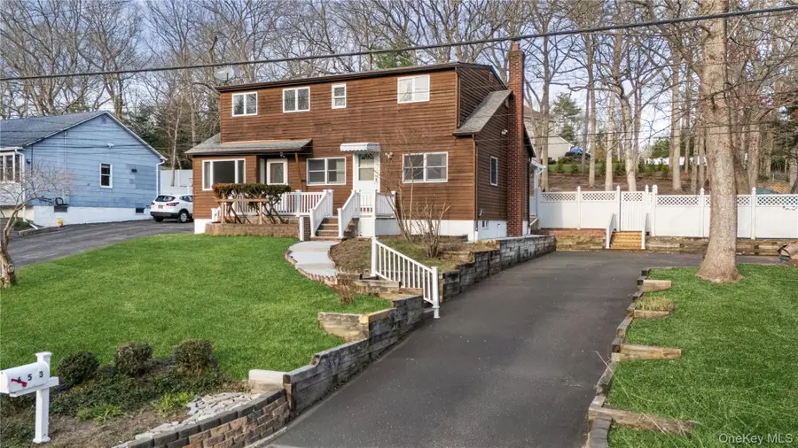 653 Meadow Road, Smithtown, NY 11787 - #3