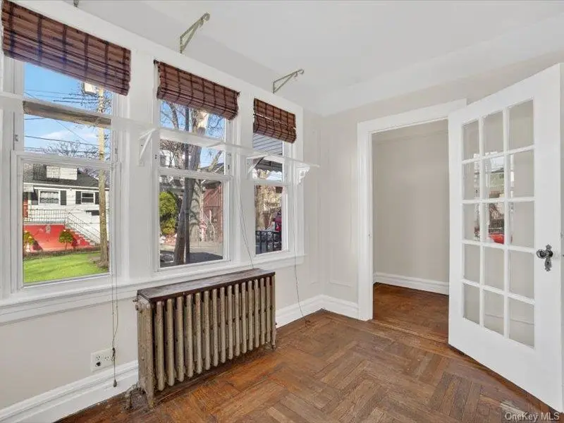 2894 Wellman Avenue, Bronx, NY 10461 - #3