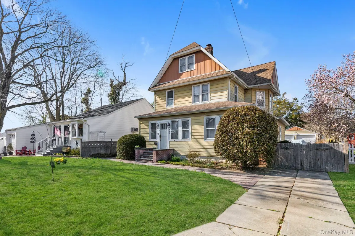 841 Waverly Place, Baldwin, NY 11510 - #1