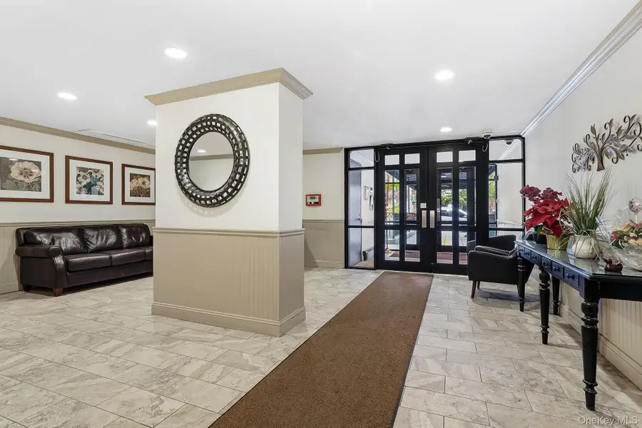 80 Hartsdale Avenue E #101, Hartsdale, NY 10530 - #2