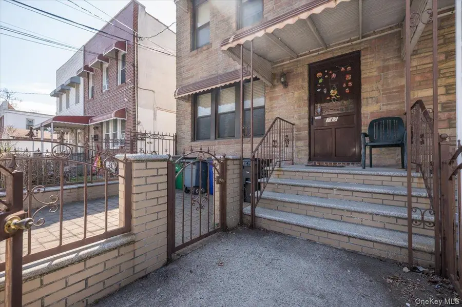 717 Calhoun Avenue, Bronx, NY 10465 - #2