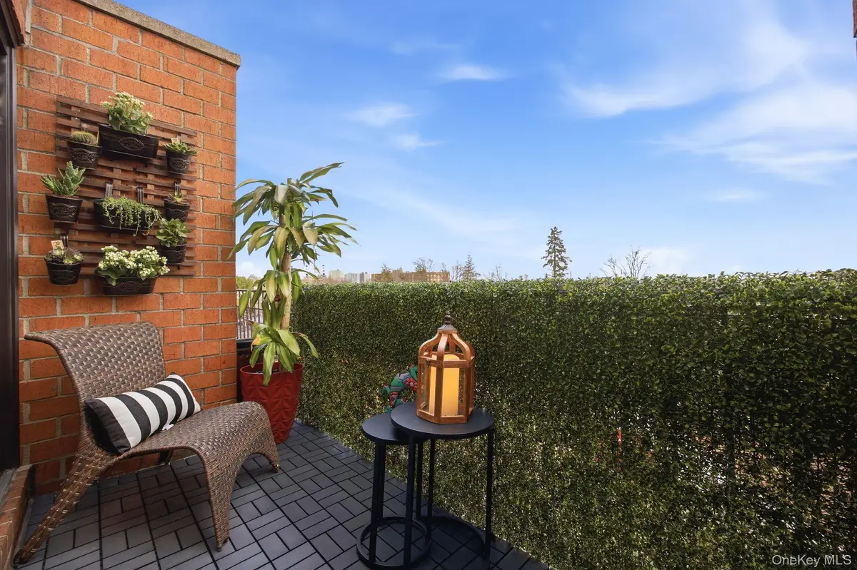 8462 Austin Street #C3, Kew Gardens, NY 11415 - #1