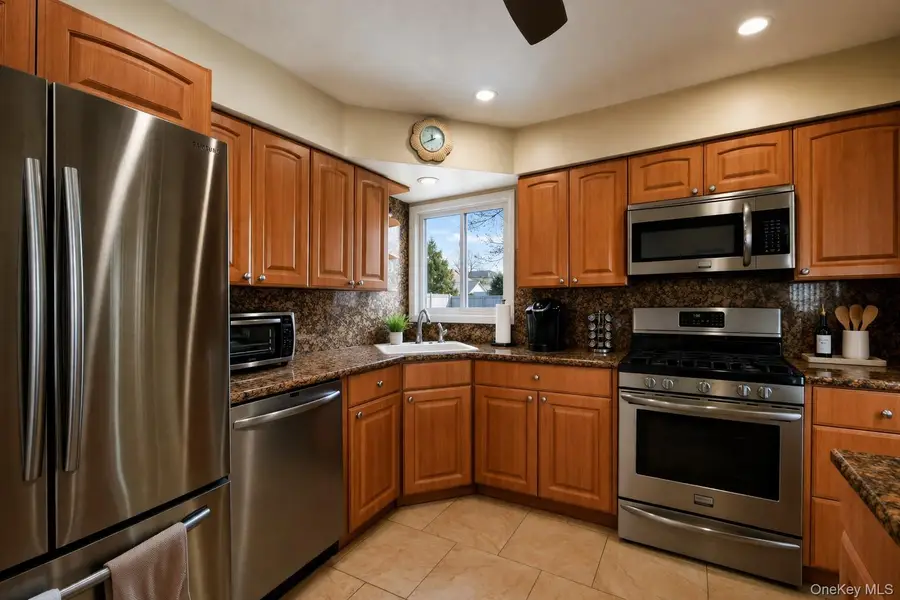 1827 Gerald Avenue, East Meadow, NY 11554 - #3