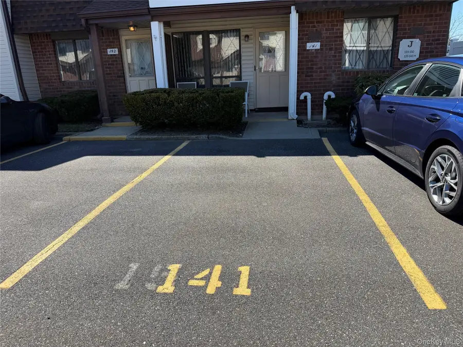 141 Cambridge Drive E #141, Copiague, NY 11726 - #2