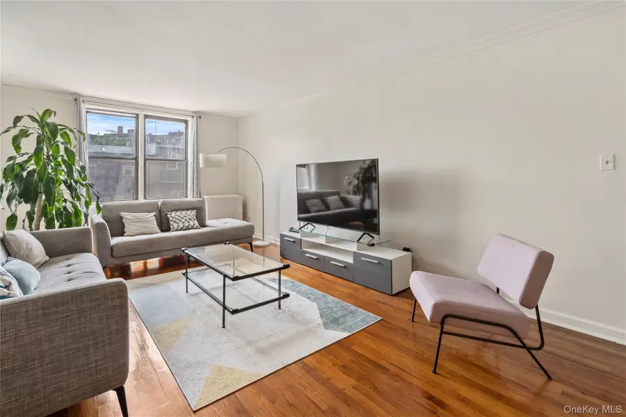 67-30 Dartmouth Street #2H, Flushing, NY 11375 - #2