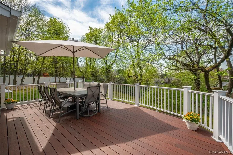 8 Fairlawn Parkway, Rye Brook, NY 10573 - #3