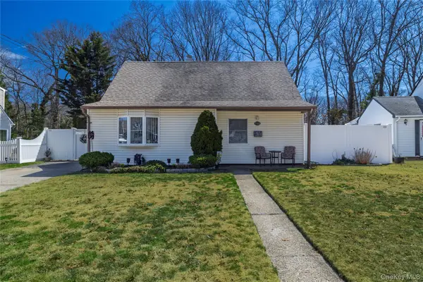 712 Nightingale Road, West Hempstead, NY 11552