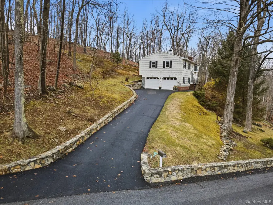 31 Colonel Enoch Drive, Carmel, NY 10512 - #2