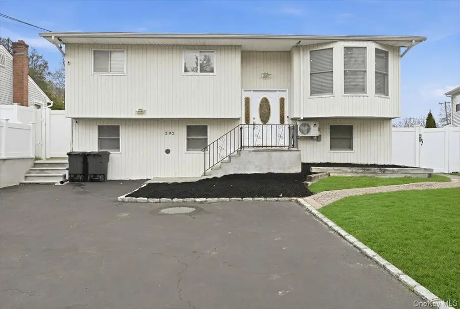 292 Concord Street, Dix Hills, NY 11746 - #2