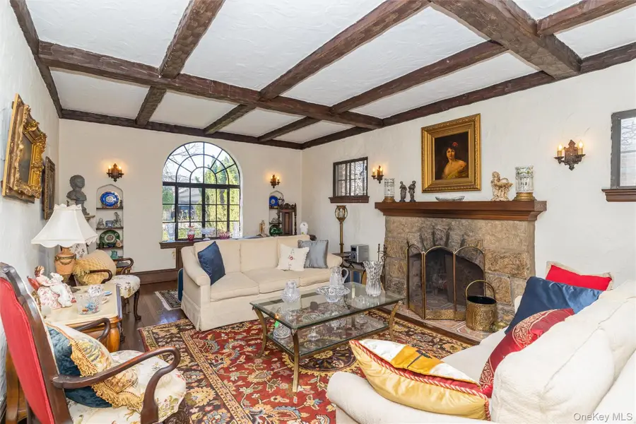 63 Marlborough Court, Rockville Centre, NY 11570 - #3