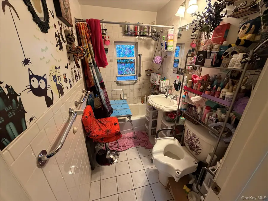 31 Huber Place, Yonkers, NY 10704 - #3