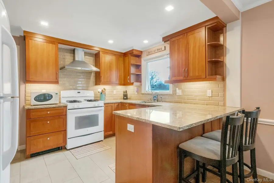 250 Fifth Street, Mamaroneck, NY 10543 - #3