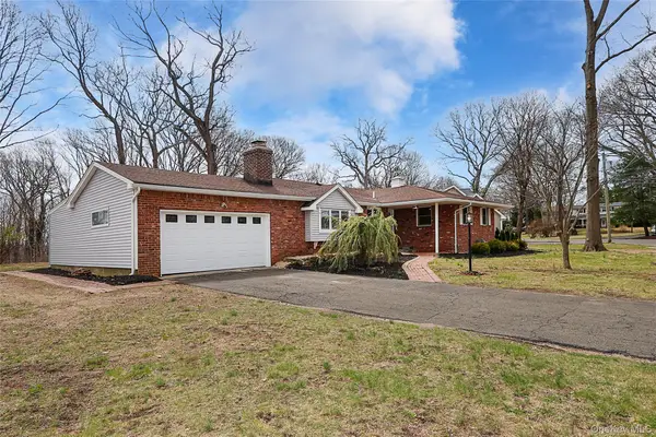 61 Preston Street, Huntington, NY 11743