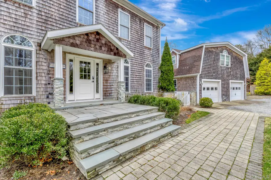 26 Box Tree Road, East Quogue, NY 11942 - #3